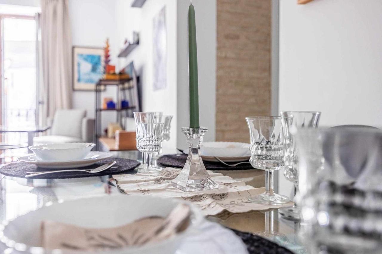 Comfy Away - Apartamento Exclusivo Mercado De Triana Con Balcon Séville Extérieur photo