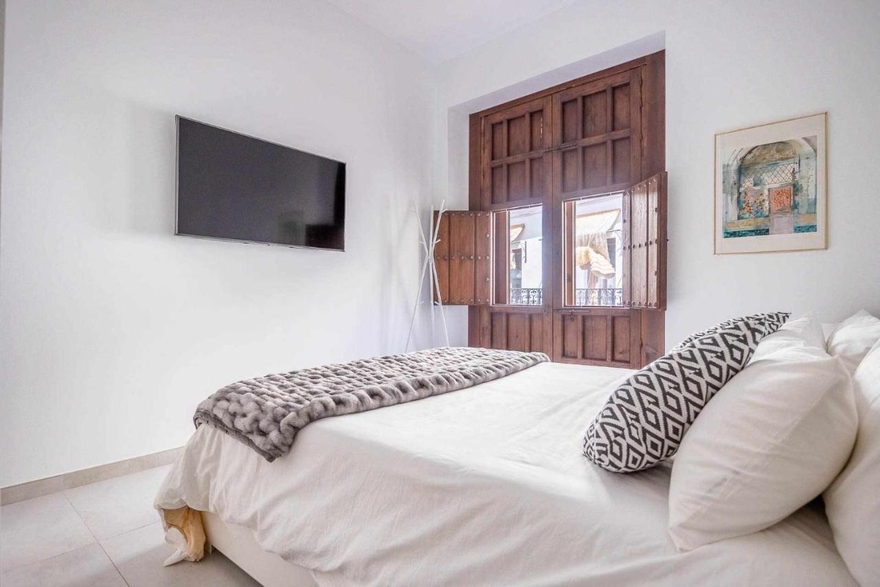 Comfy Away - Apartamento Exclusivo Mercado De Triana Con Balcon Séville Extérieur photo