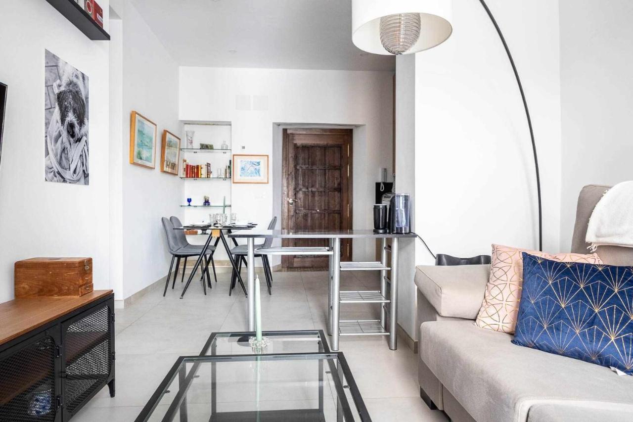 Comfy Away - Apartamento Exclusivo Mercado De Triana Con Balcon Séville Extérieur photo